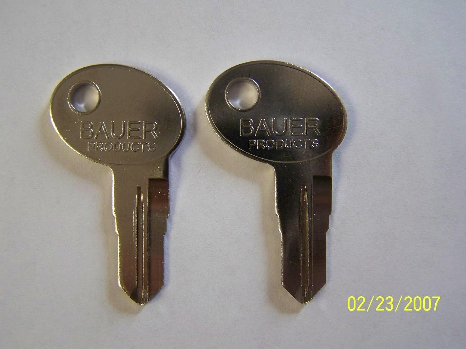Bauer 2 OEM AE Camper Key Blanks Sports & Outdoors