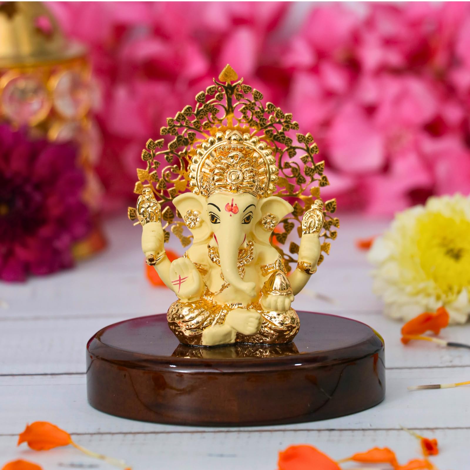 House Of Wemy 24k Gold Plated Ganesh Idol/Murti with Kalpavriksh Tree | Ganpati Statue for Car Dashboard, Office Table,Hindu Gifting and Home Aesthetic Decor- Resin (Yellow) ‎- 4 x 3.2 x 1 Inches