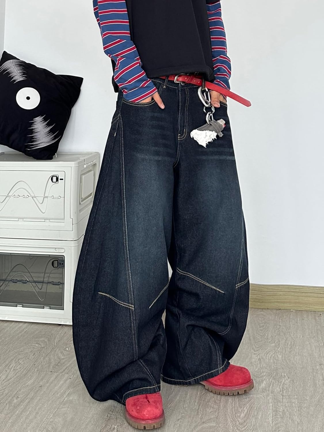 Men's Vintage Baggy Barrel Wide Leg Jeans Structured Stitching Loose Fit Retro Casual Streetwear Denim Pants