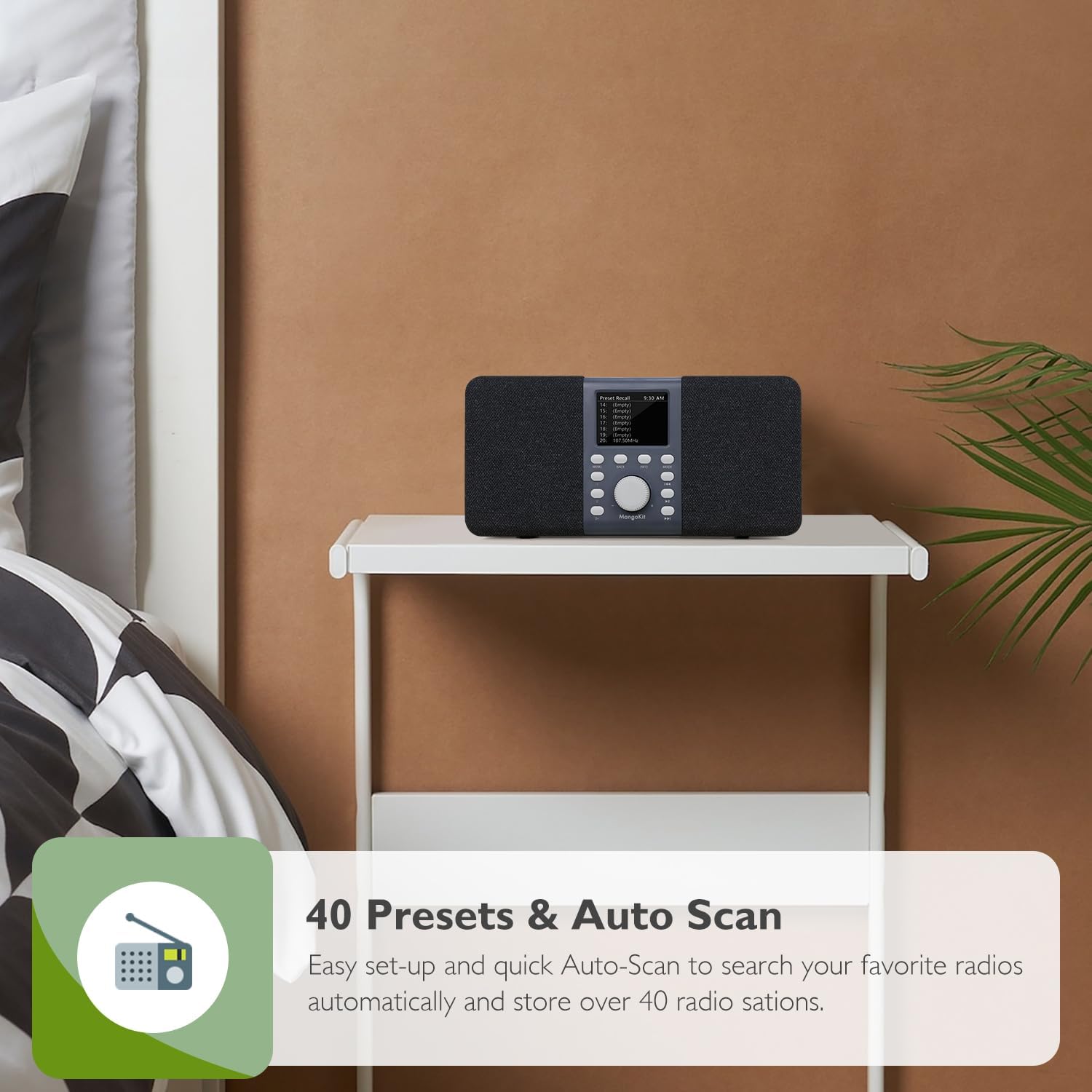 MangoKit MD5 radio displaying preset station list