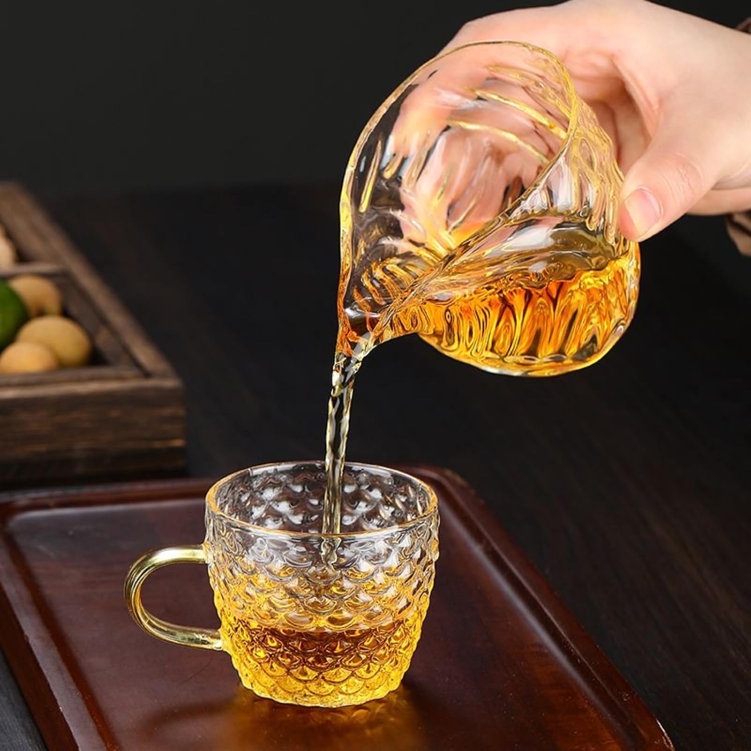 Japanese-style Flower Pattern Borosilicate Glass Fairness Cup, 200ml 6.8oz, Thicken Heat-resistant Tea Dispenser