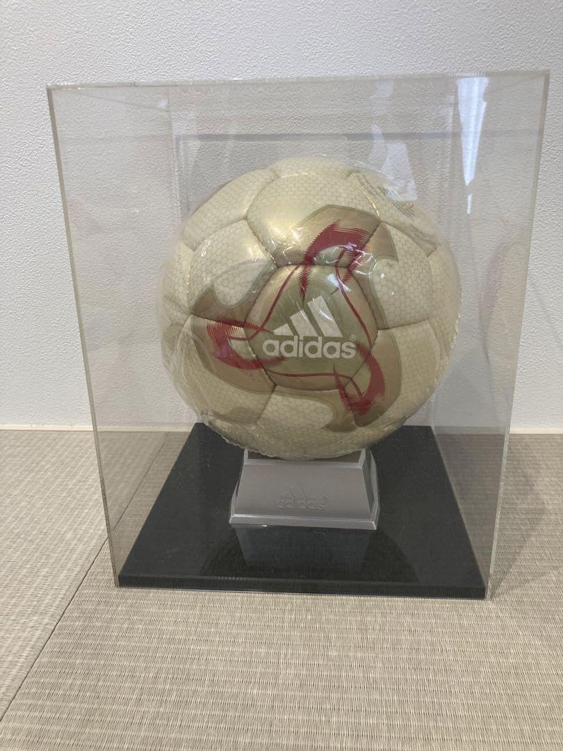 当選品　サッカー　ワールドカップ　モニュメントクロック　置物(中古品) 当選品サッカーワールドカップモニュメントクロック置物(中古品)