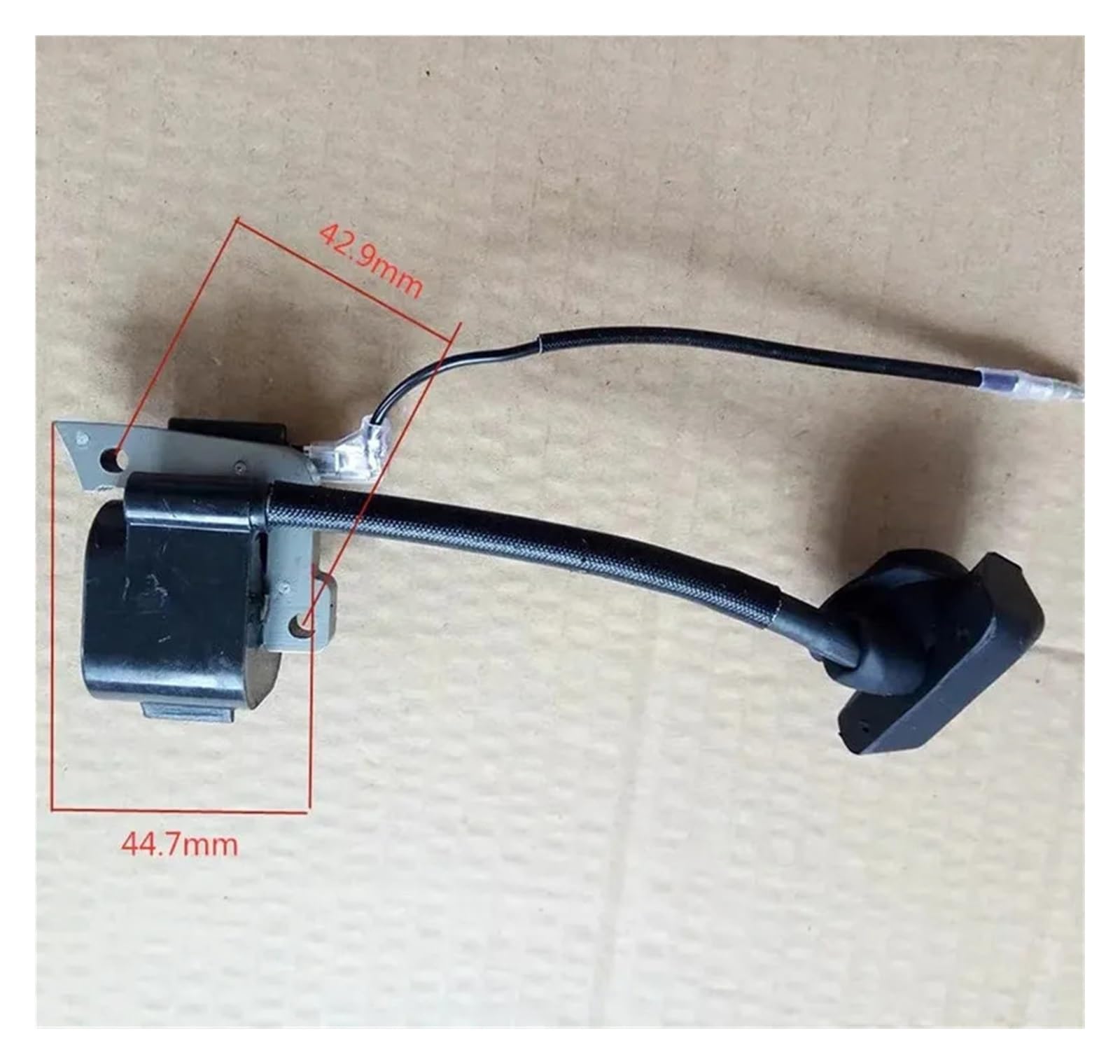 Dingmao Cewka zapłonowa Ec025 pasuje do Robin Ec025gr 24,5 cm3 2 suwowy