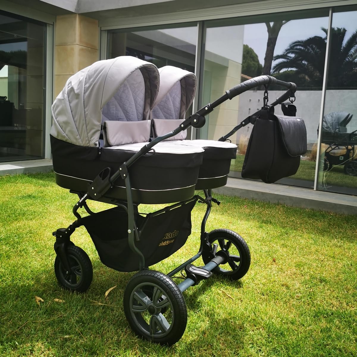 Cochecito doble gemelar 3en1. Carrito las 3 piezas y accesorios: 2 capazos + 2 sillas de paseo + 2 sillas de coche + accesorios. BBtwin Gold Star. Gris
