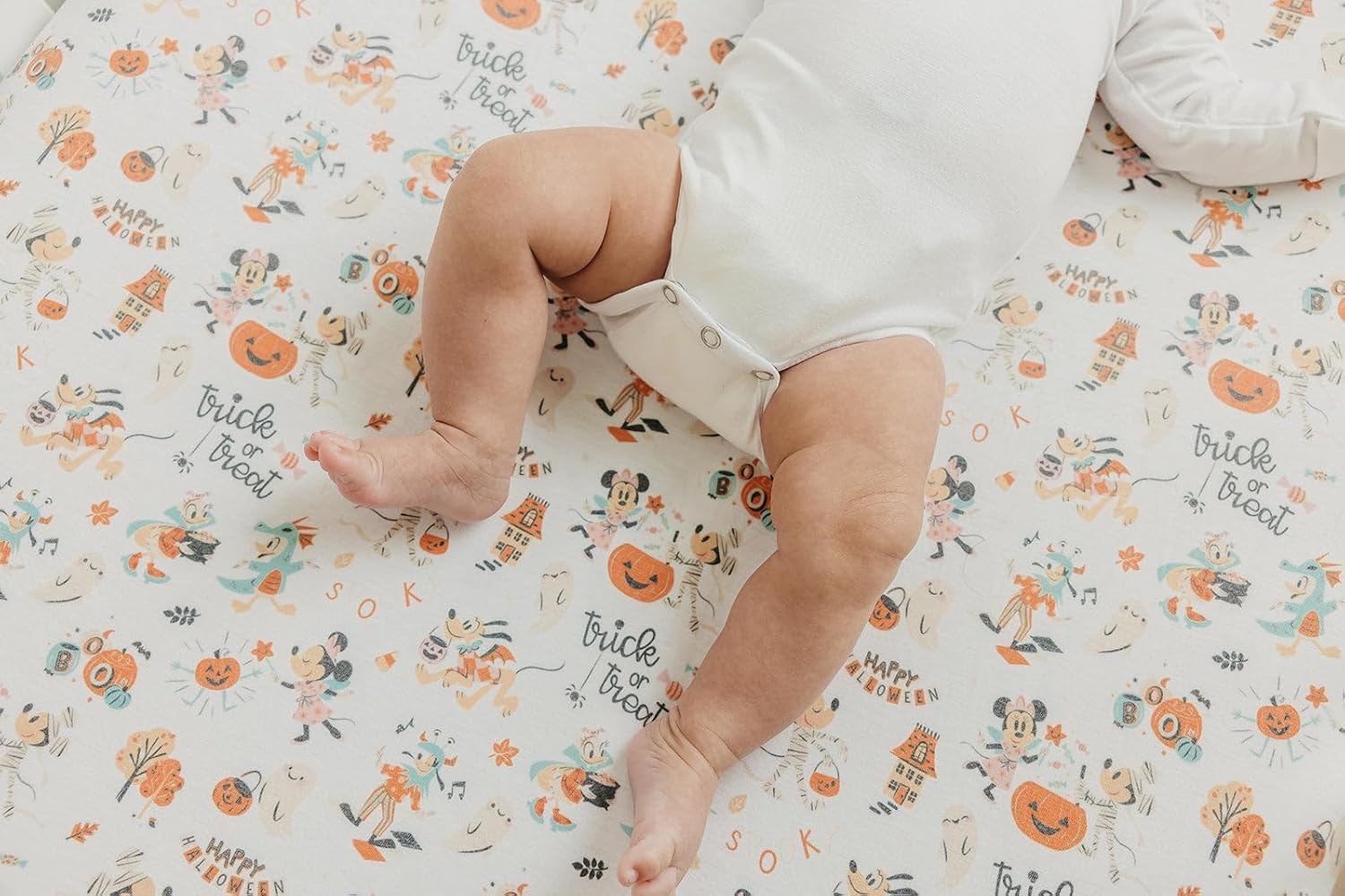 Copper Pearl Premium Fitted Knit Crib Sheet/Toddler Sheet 'Mickey Mouse's Boo Bash'