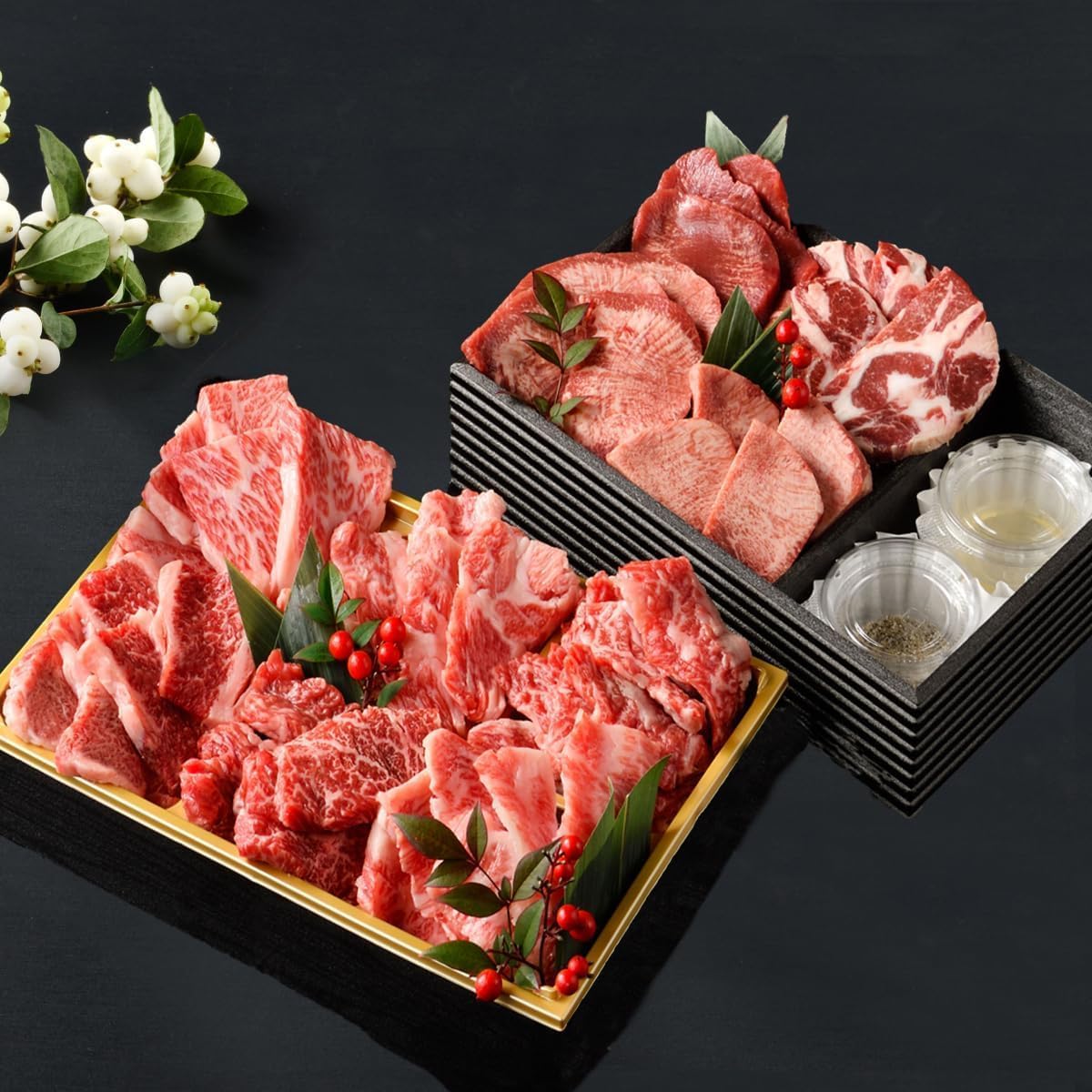 ハンガリー ZSOLNAY（ジョルナイ社）透かし模様のエオシン釉花瓶 <中古