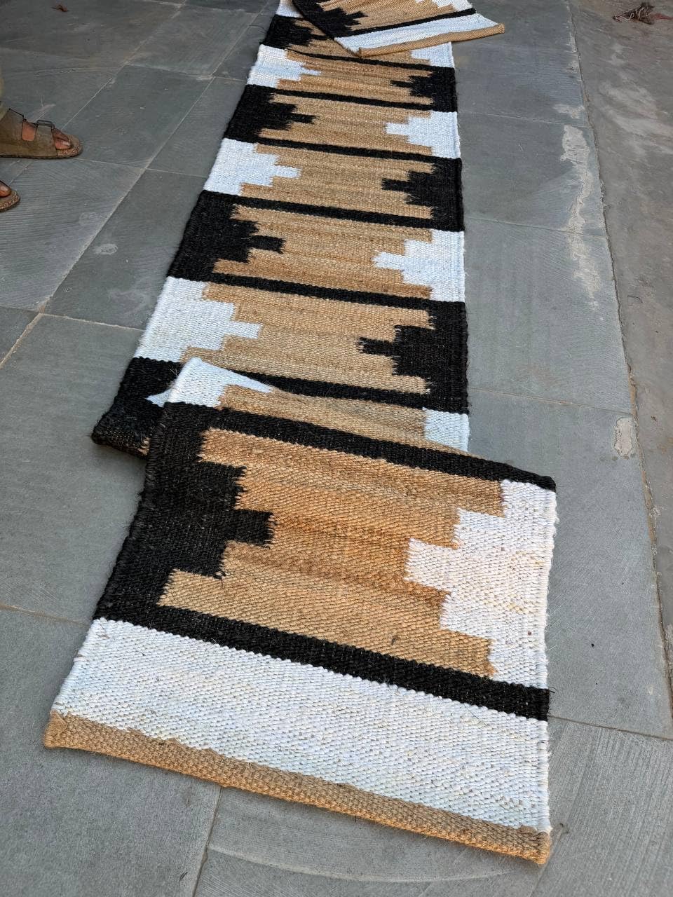 Jute Runner Abstract Design Hemp Jute Woven Floor Runner for Hallway Entryway (2 x 25)