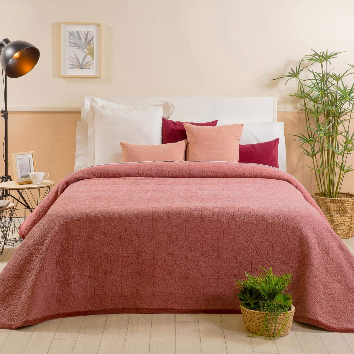 Sancarlos Bardena Red Boutique Bedspread for 150 cm Bed