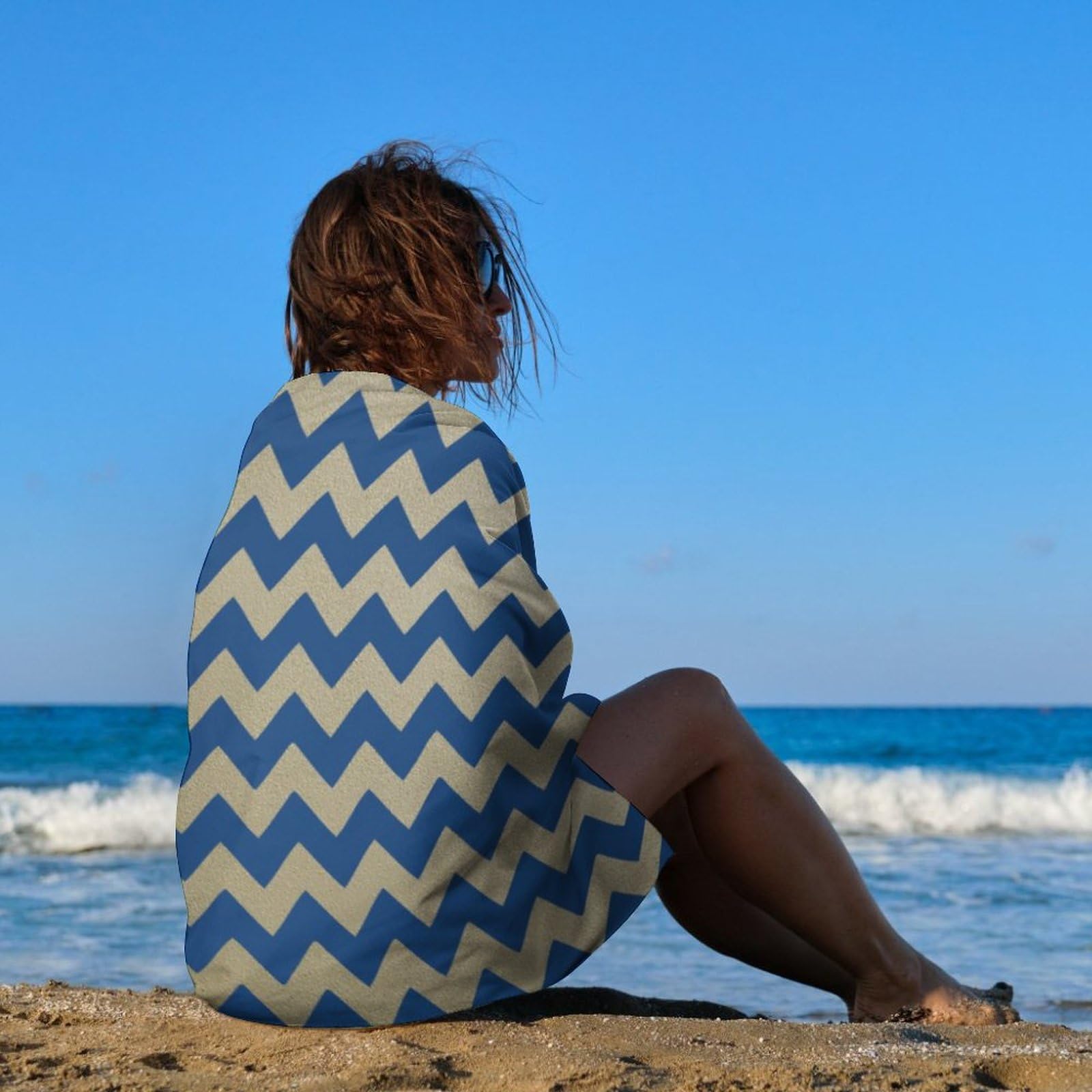 Amazon.com: Nosarte Zigzag Chevron Blue Gold Pattern Beach