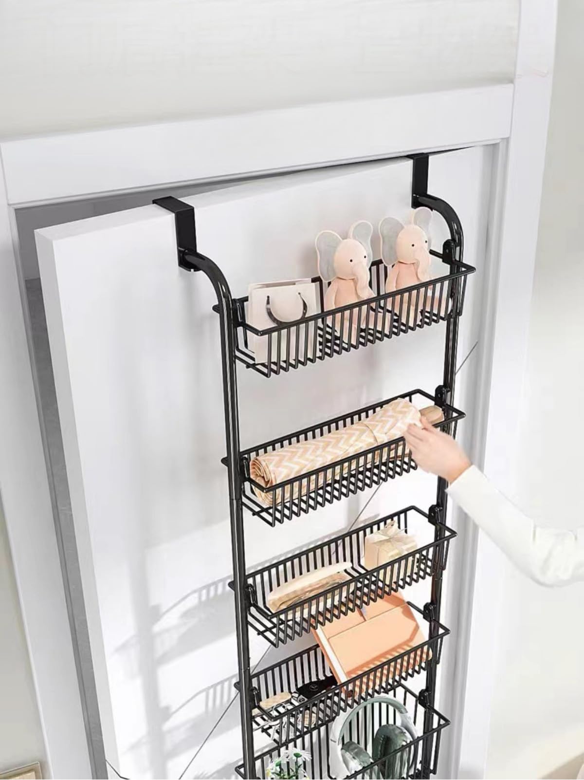 Cozywind Hngender Organizer an der Tr Metall Trregal zum Einhngen  Hngeregal tr Kche Organizer ber der Tr Hngeaufbewahrung mit 5 Krben  fr Bad Speisekammer (5 Etagen-Schwarz) : Amazon.de: Kche, Haushalt &  Wohnen