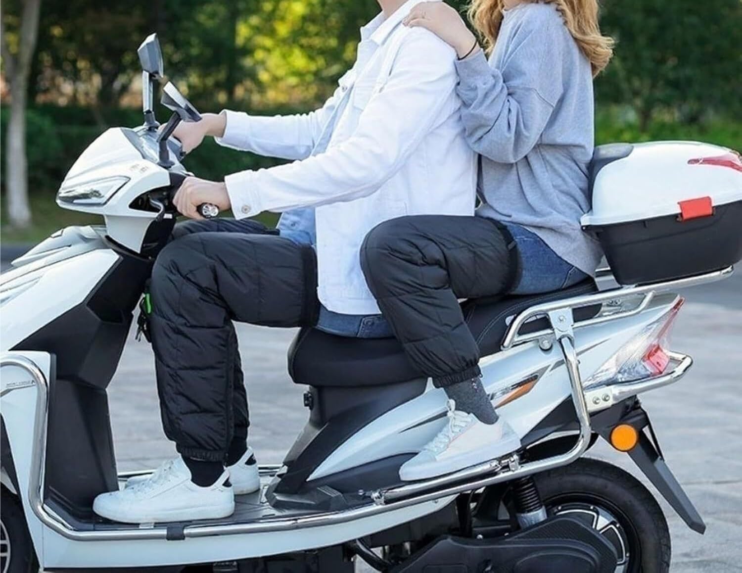 Roller-Beinschürze, Decke, Motorrad-Beinschutz, warme Beinstütze for den Winter, warme Motorrad-Knieschützer aus Samt, Beinwärmer for den Winter, Radfahren, gemütlicher warmer Knieschutz mit verstellb