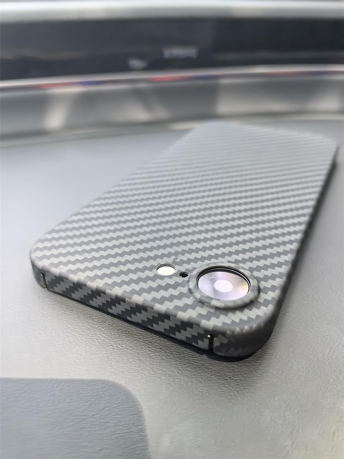 Slim and Lightweight Aramid Fiber Case for Apple iPhone 16e 17e(Black)