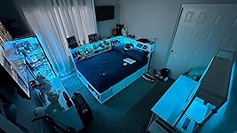 Review Image by Joshua Parker