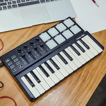 mini MIDI Controller,Portable Mini 25-Key USB Keyboard and Drum Pad MIDI Controller
