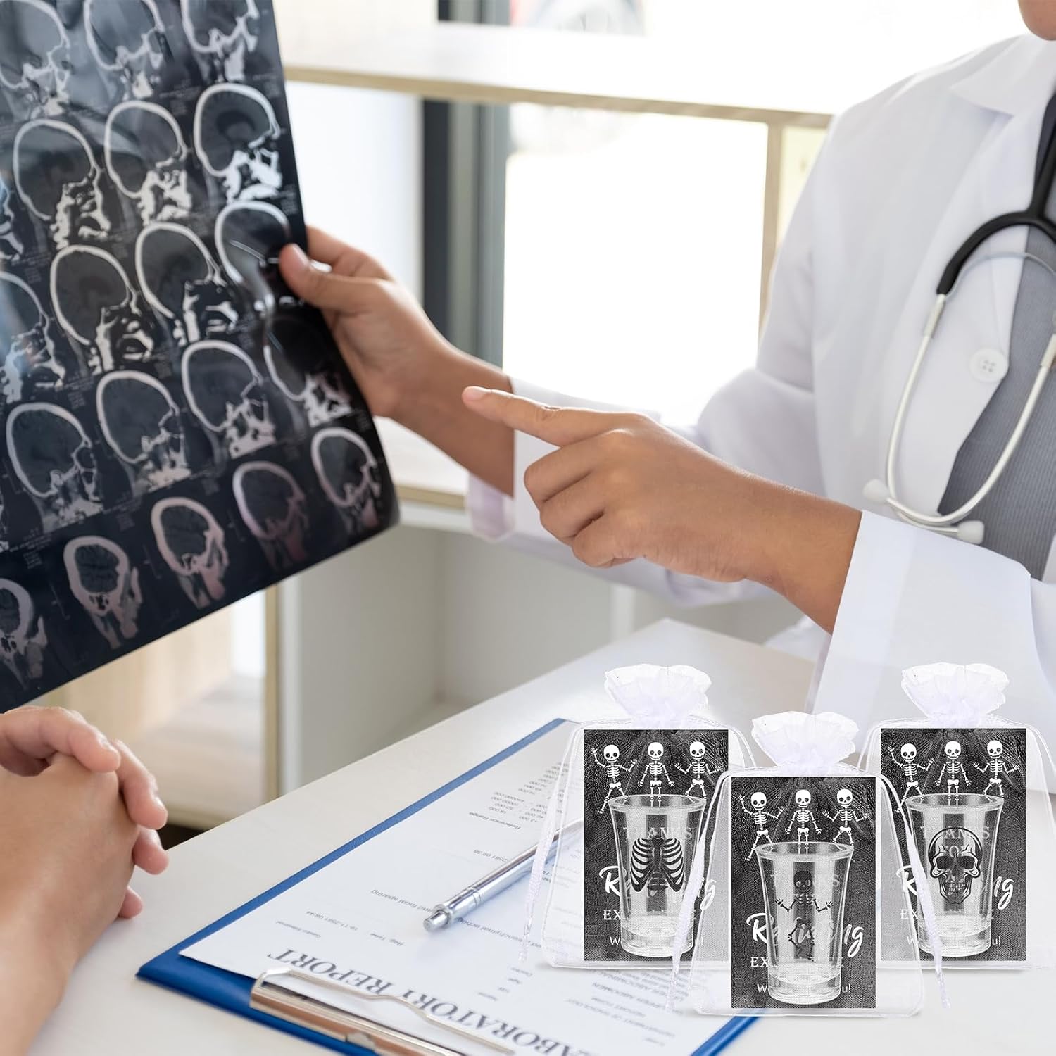 Meanplan 30 Sets X-Ray Tech Gift Bulk Radiologic Tech Gift Funny Skeleton Acrylic Shot Glasses with Thank You Card Organza Bag for Nurse Doctor Nursing Student Office