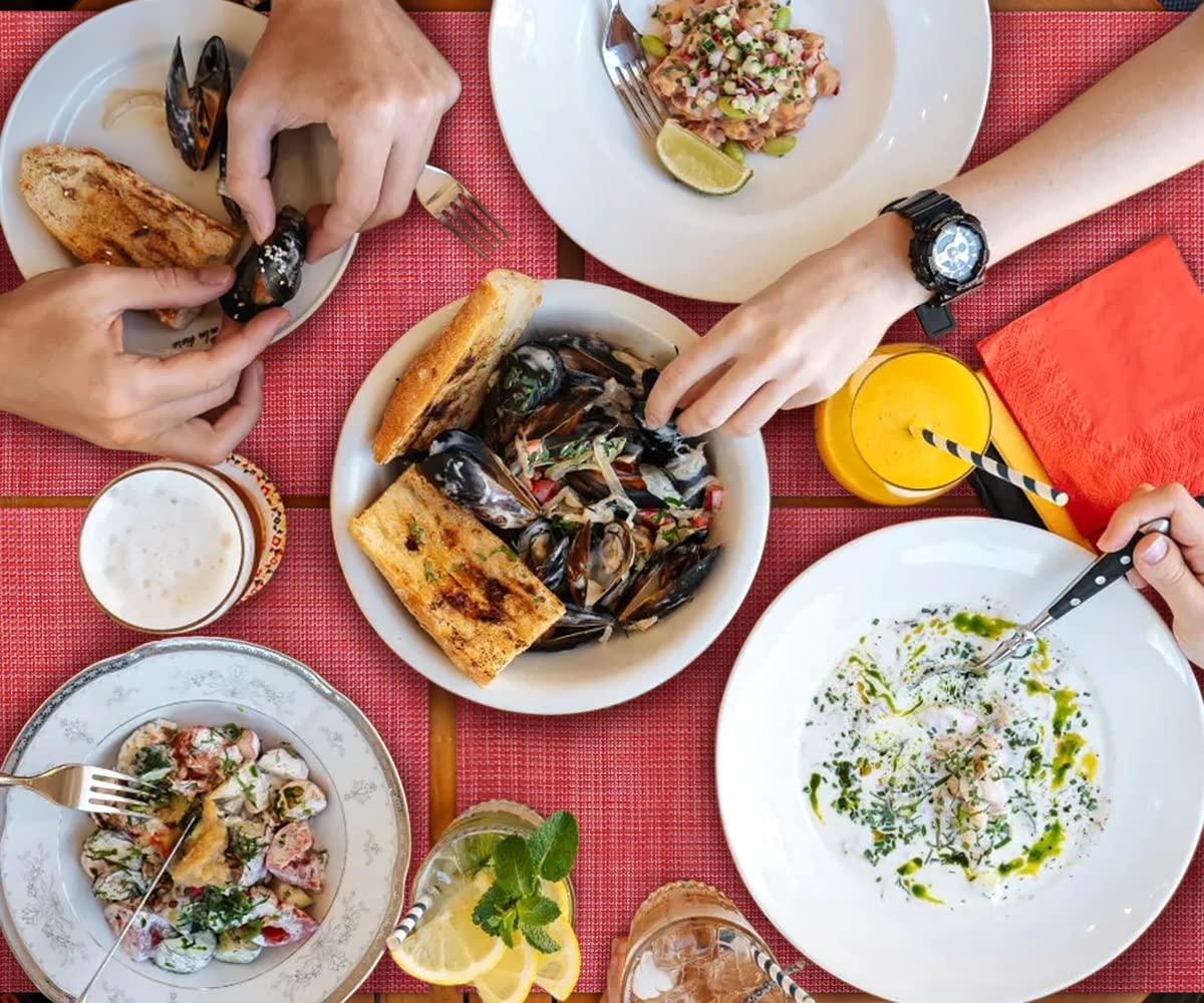 Tovagliette Rettangolari Dorate Per Tavolo Da Pranzo, Set Da 6
