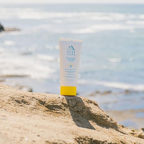Miniatura 3 de Oars + Alps Mineral SPF 50 Loción corporal con protección solar, infundida con ácido hialurónico, manteca de karité y aceite de coco, resistente al