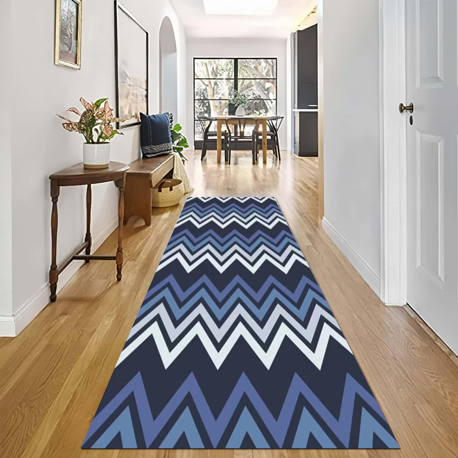 Tapis coureur fond antidérapant bleu blanc pour sécuriser et réchauffer les sols froids