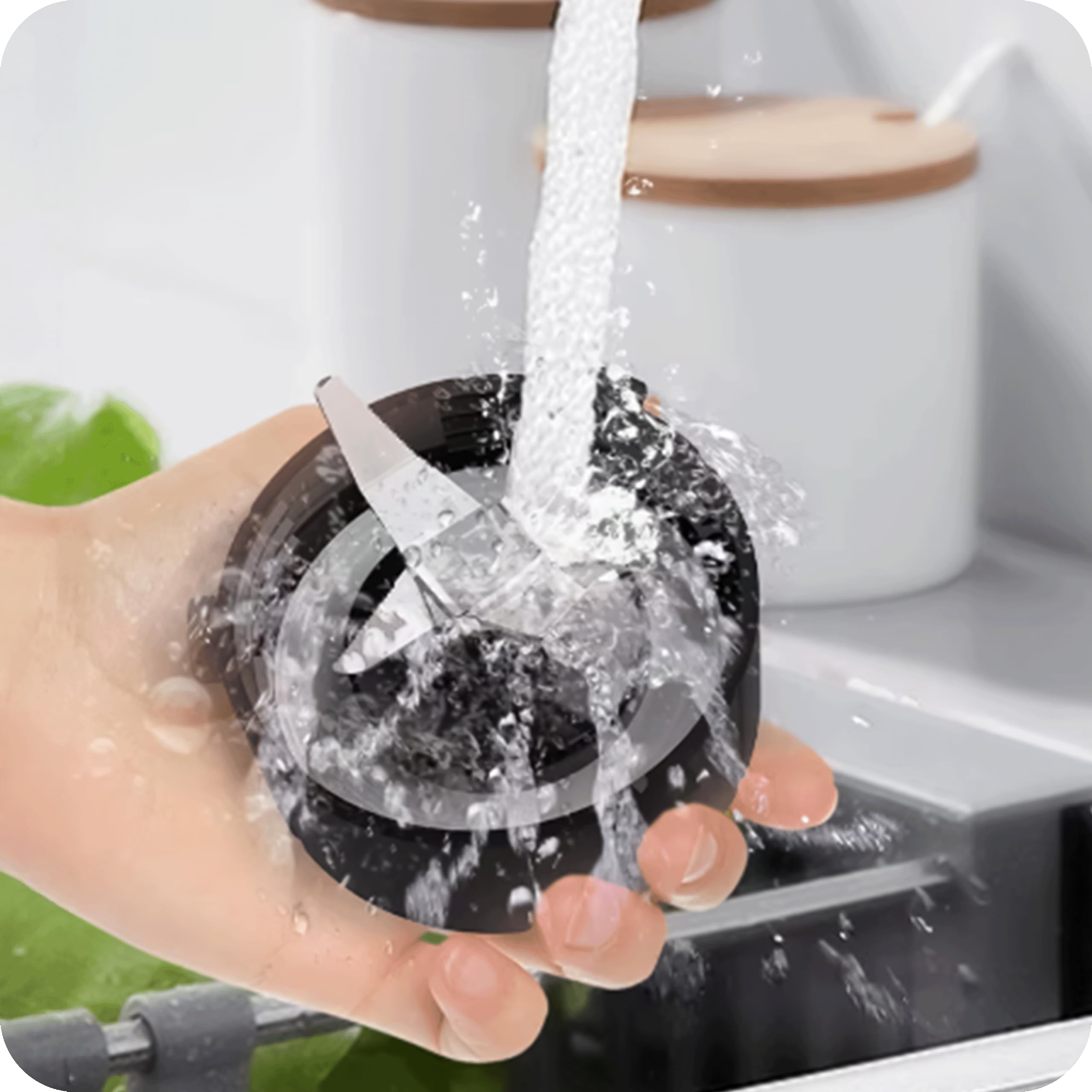 KRUMAD Blender kielichowy 1200W – Wysokowydajny blender z kielichem Tritan 1,2L (BPA Free), 2 prędkościami i funkcją pulsacyjną – Stalowe ostrza – Do smoothie, zup i koktajli