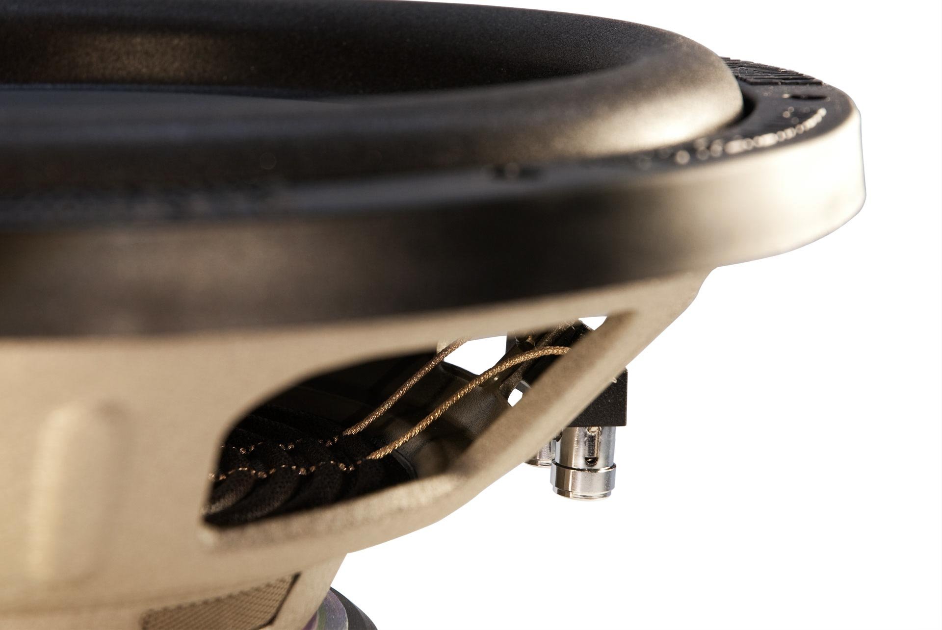 Earthquake Sound TremorX-12-4 12-calowy subwoofer samochodowy, 1250 W