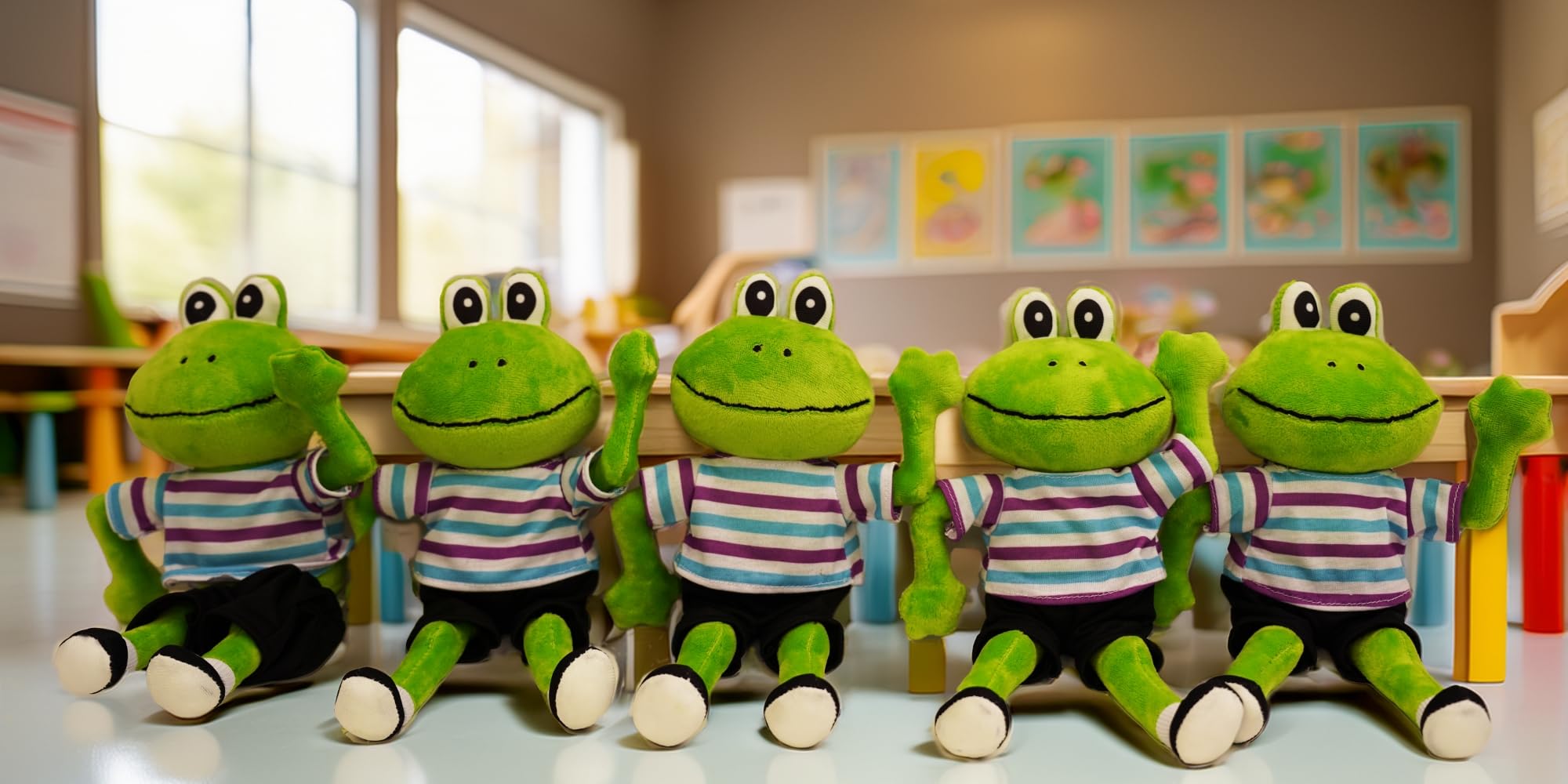 Frog Street Fernando The Frog - Set of 10 Mini Plush Puppets | Classroom Storytelling Tools - Image 6