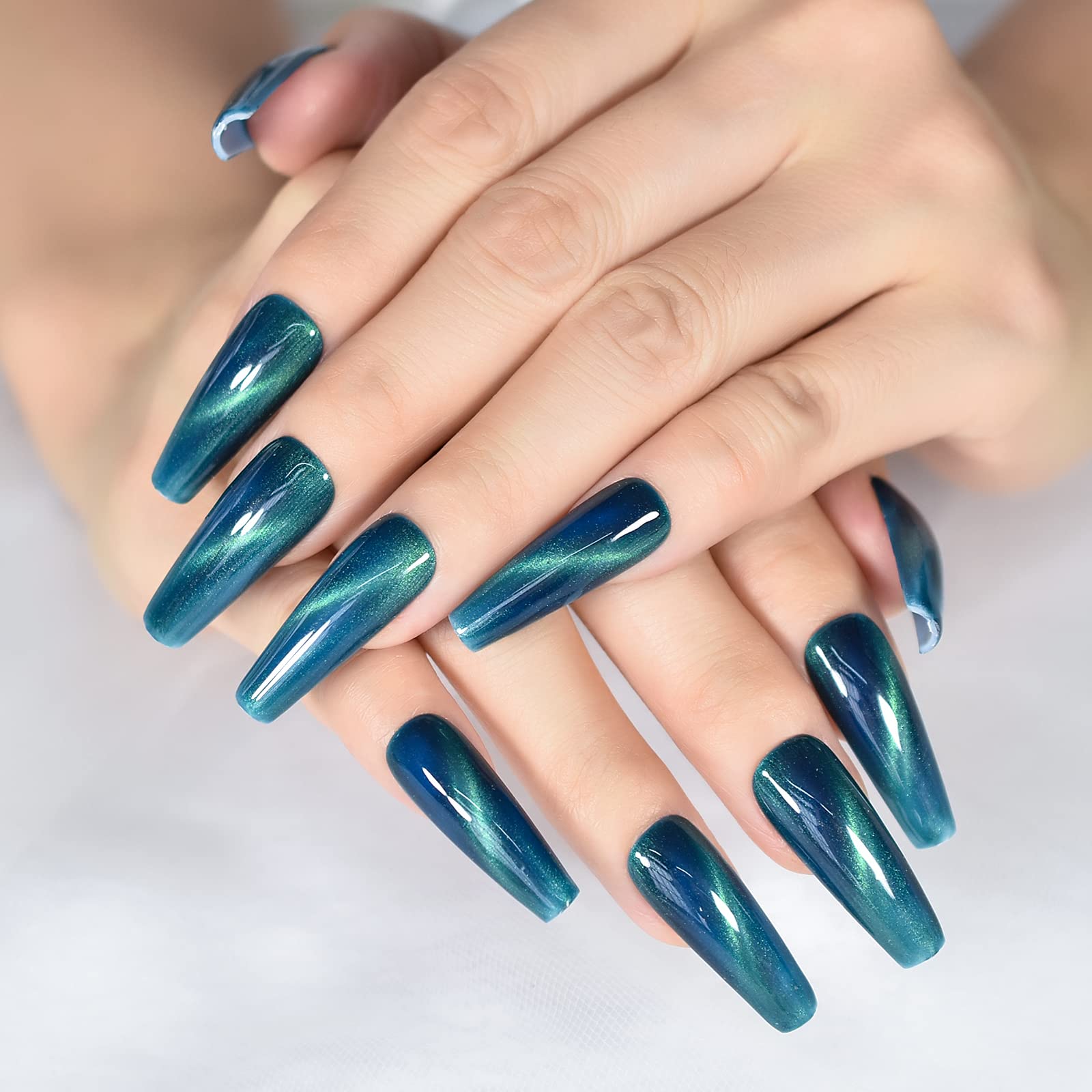 Christmas Nails Shimmery Cat Eye Green Press on Nails Full Cover False Nails Long Coffin Fake Nail Art Tips