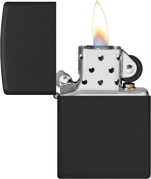 Zippo Encendedor a Prueba de Viento - Diseño de Llama - Negro Mate - Recargable - Reutilizable - Diseño a Prueba de Viento - Caja de Regalo Hecho en EEUU - Exclusivo en Amazon - 5