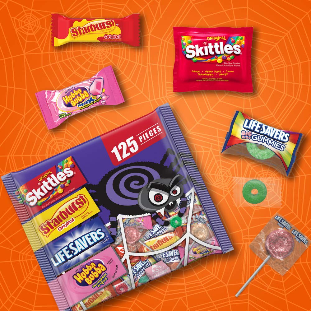 SKITTLES, STARBURST, LIFE SAVERS & HUBBA BUBBA Gum Halloween Grab Bag, 125 Fun Size Pieces, 27.92 ounce
