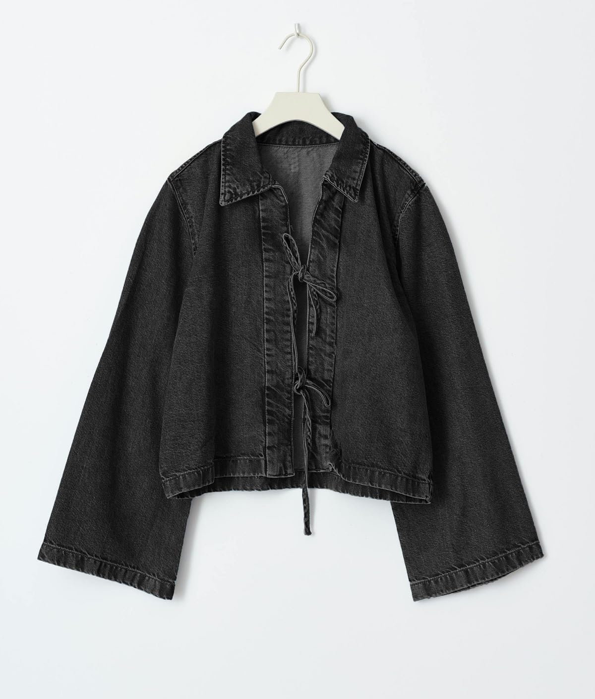 Women Fashion Cropped Denim Jacket Tie Front Lapel Neck Long Sleeve Jean Coat Lightweight Shacket Fall Blouse - Image 4