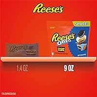 Vista 4 de REESE'S OREO Miniatures Milk Chocolate and White Creme Peanut Butter Cups, Candy Share Pack, 9 oz