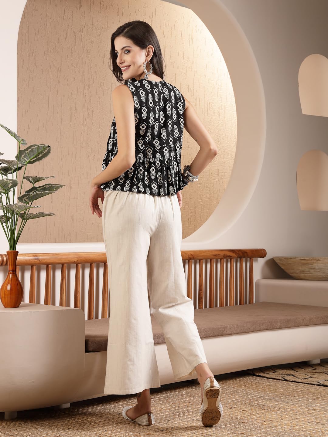 Stylum Women's Black Ikat Printed Rayon Co-Ord Set (Csblackcobra36_Black, S)