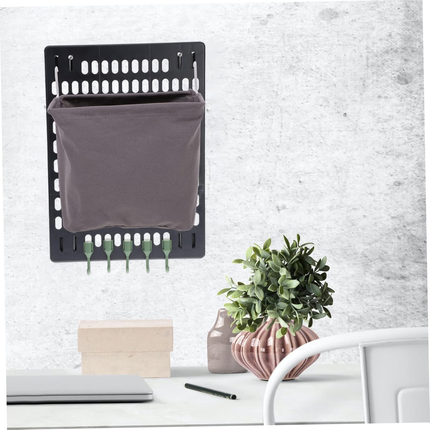 ULTECHNOVO Large Woven Storage Basket Sundry Storage for Keys Headbands Combs Decorative Home Hanging Basket