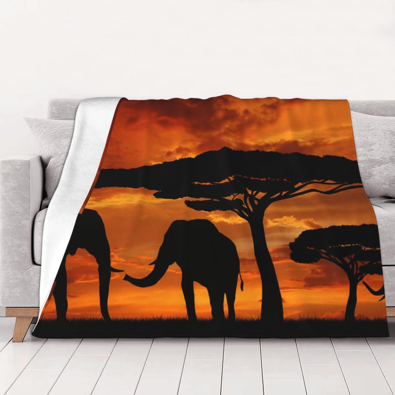 AUBKFELD Elephant Printed Flannel Blanket 150x125 CM, Soft & Warm Throw Blanket for Sofa/Couch/Bed/Car, Gifts for Audlts Women Men
