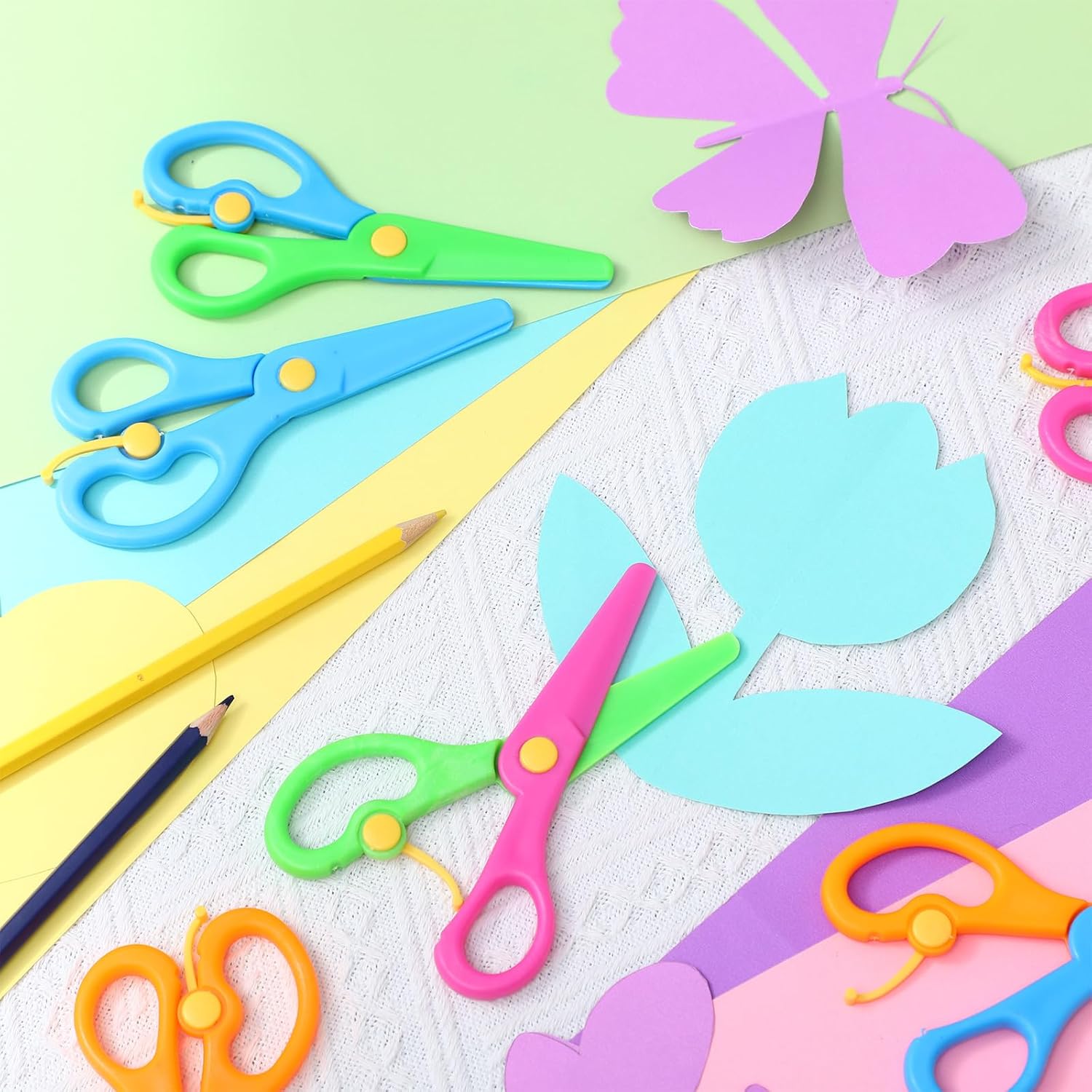 Lanties 80 Pcs Plastic Scissors for Toddler Bulk Anti Pinch Safety Scissors for Kids for Preschool Practice Training School Classroom Children Food Paper Scrapbook Art Craft Supplies, 8 Colors