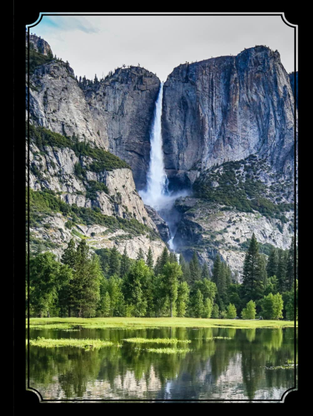 Guest Book : Visitor Log Book : Yosemite National Park Vacation Theme: Holiday Home Beach Lake Cabin Snow Chalet Rental Premium Guestbook