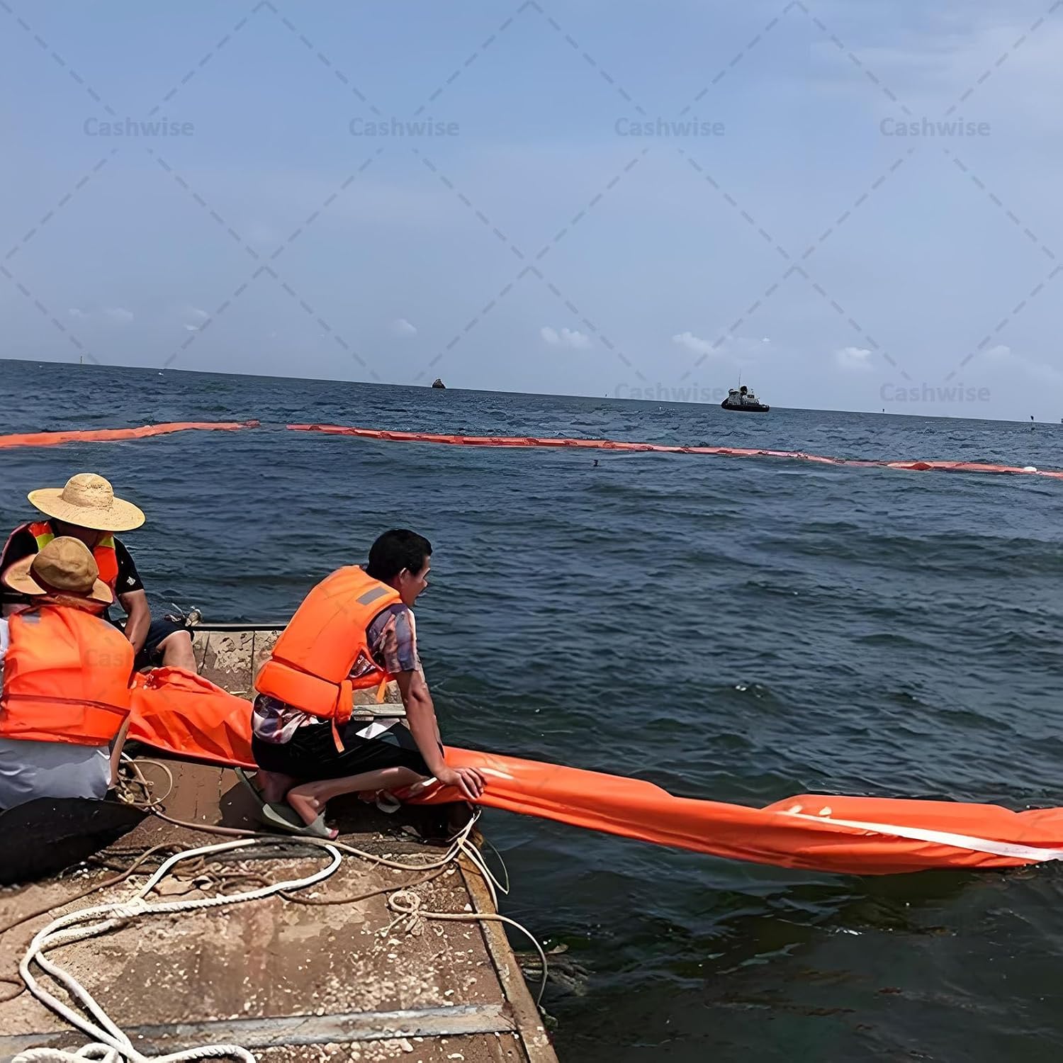 Floating Oil Boom with Independent Airbags, Water Barrier for River Debris and Spill Containment, 0.35m x 10m