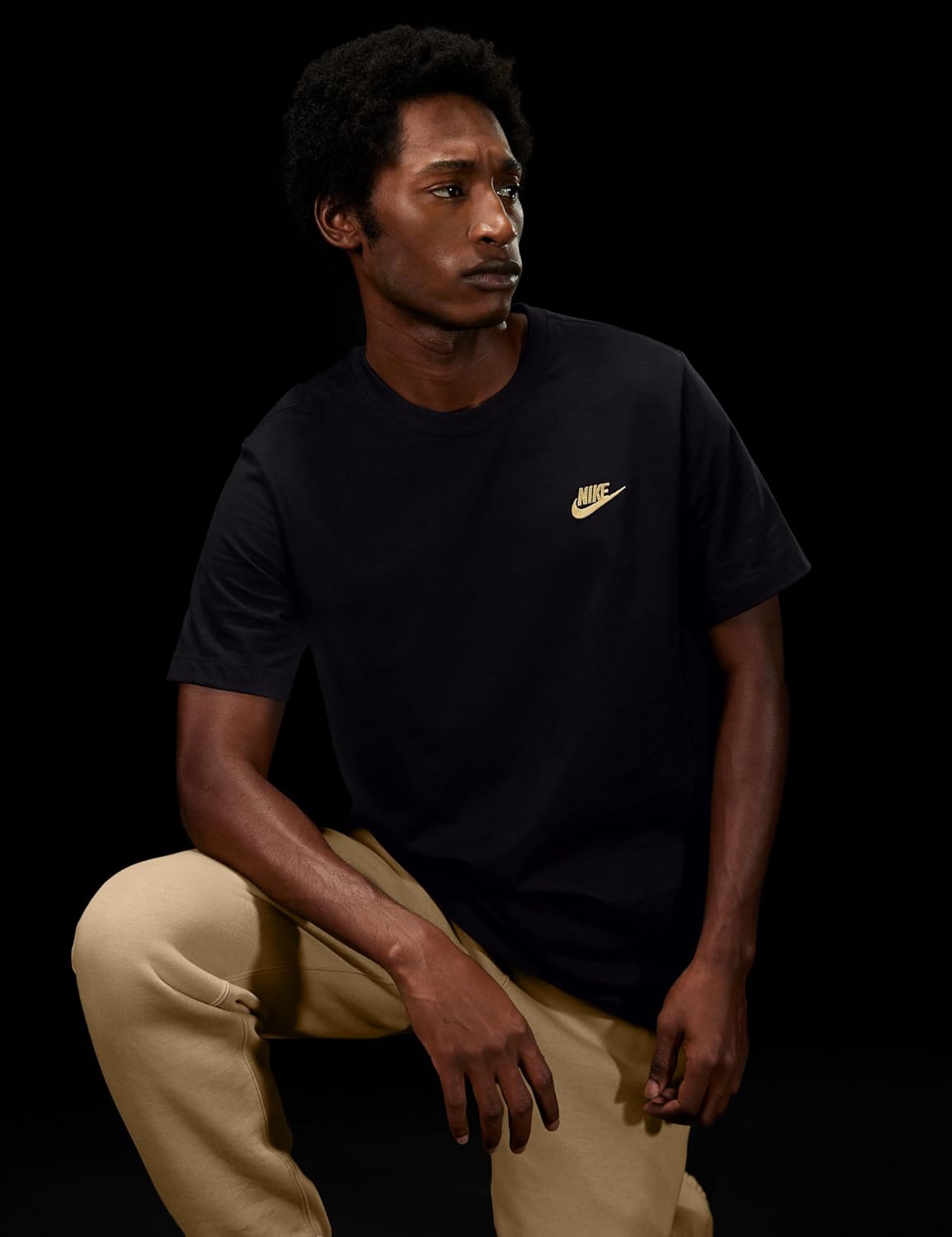 Nike Men's Sportswear Club T-Shirt - Image 2