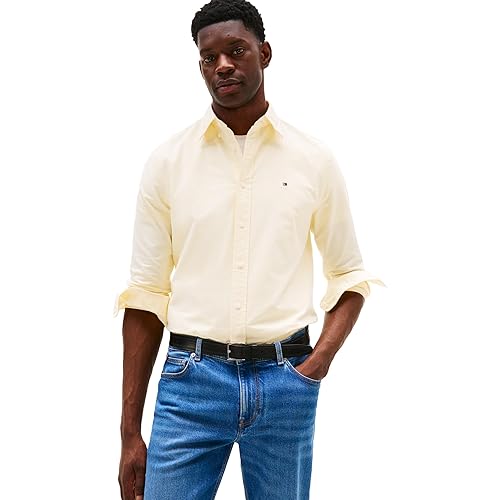 Tommy Hilfiger Men's Long Sleeve Oxford Shirts in Regular Fit, Men's Button Down Shirts, Also Available in Big and Tall
