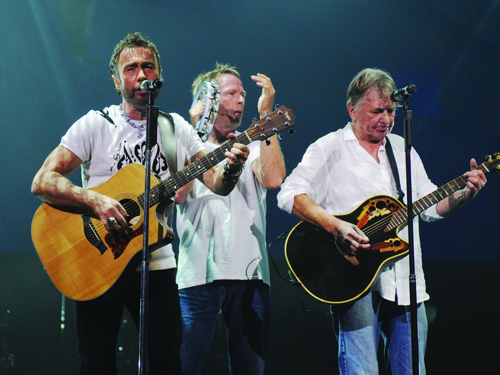 Hard Rock Live
