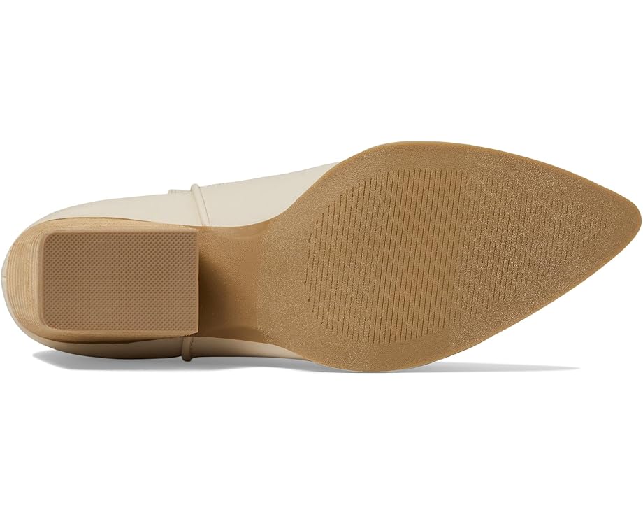 DV by Dolce Vita Kyler - Bottom View