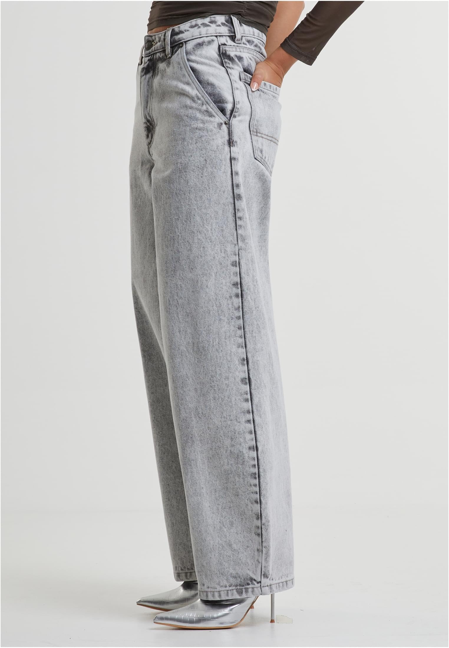 Urban Classics Ladies Tapered Baggy Jeans