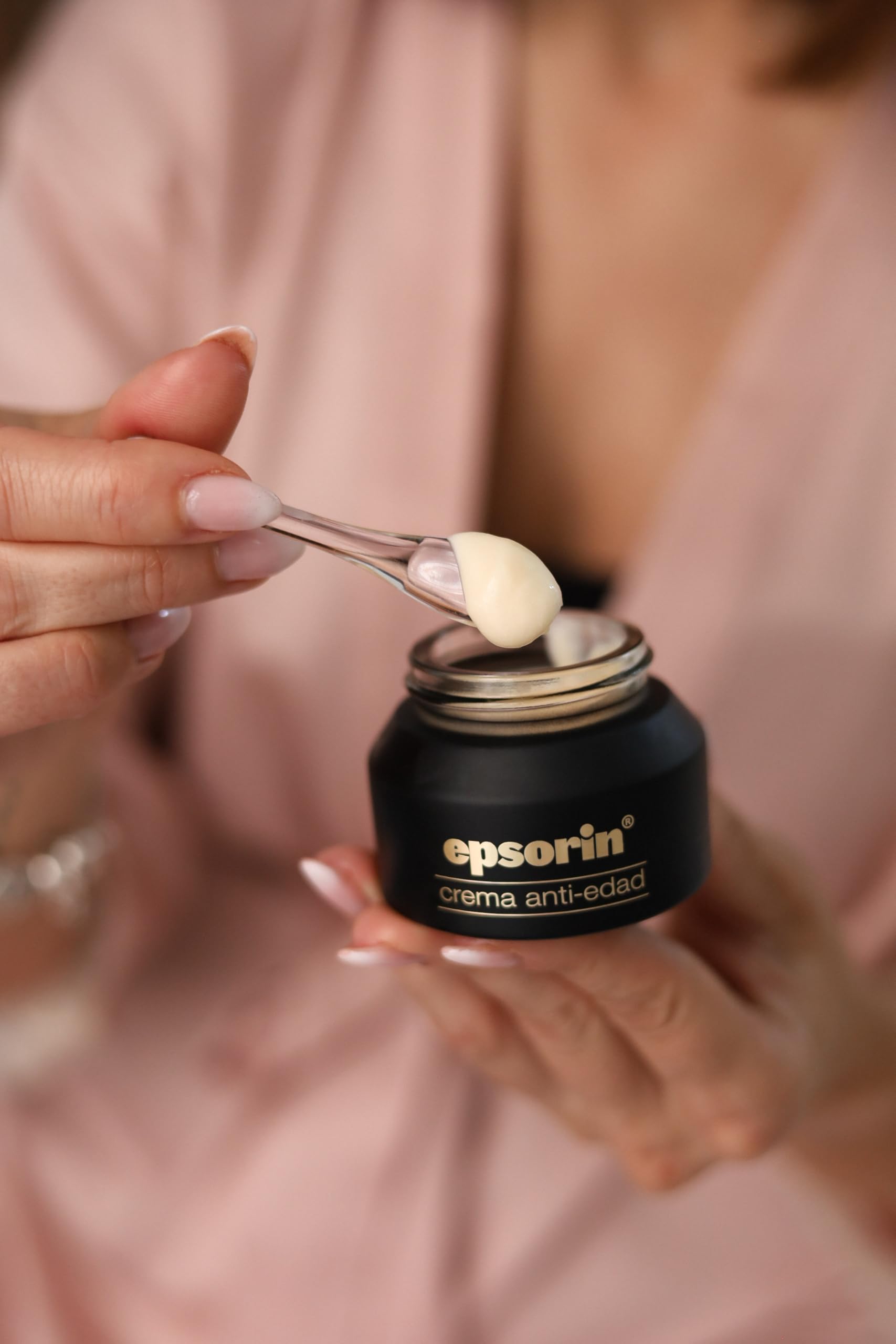 Crema Antiedad Facial para Piel Madura y Sensible con Ácido Hialurónico, Vitamina C y Extracto Epsorin | Hidratación, Firmeza y Luminosidad | 50 ml