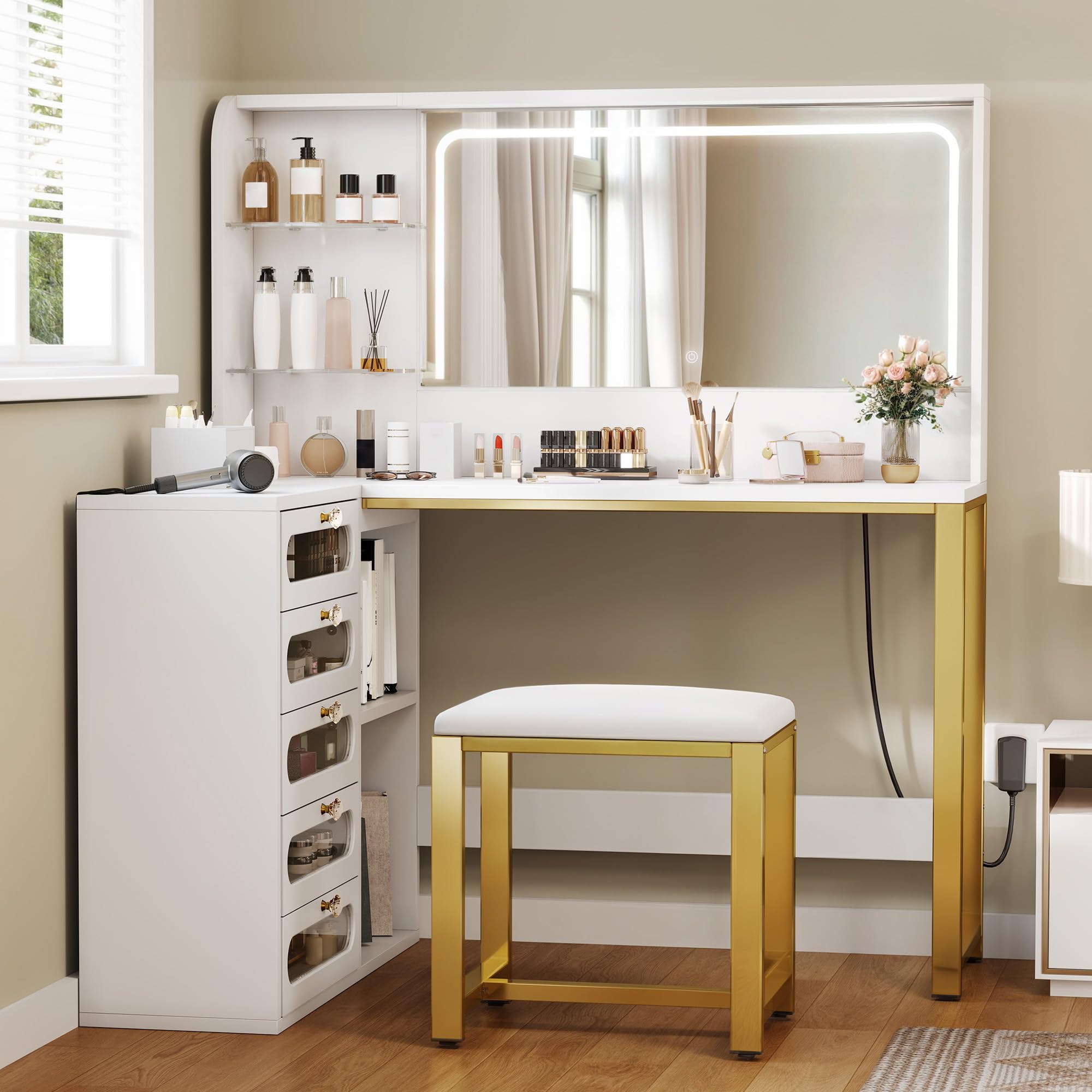 COSMETICテーブル Amazon.com: DWVO Vanity Desk with LED Lighted Mirror and 3