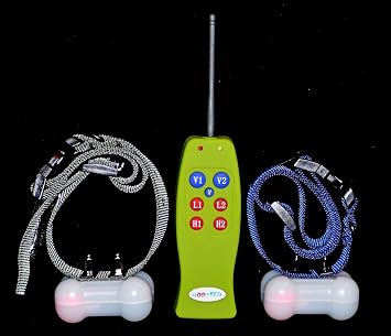 أنظمة طوق تدريب مدرب الكلاب عن بعد Groovypets بطول 800 قدم طوق الكلب عن بعد بدون نباح طوق صدمة تدريب الطاعة طوقين أبيضين مع بطارية 9 فولت عن بعد
