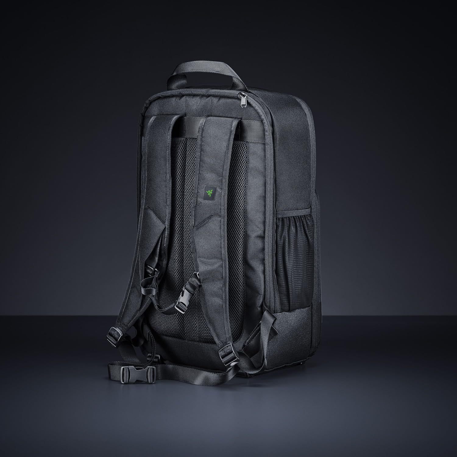 Razer Rogue V3 Rucksack (33,8 cm) - Kompakter Reiserucksack (Fach für Laptop bis 14 Zoll, abriebfest) Schwarz