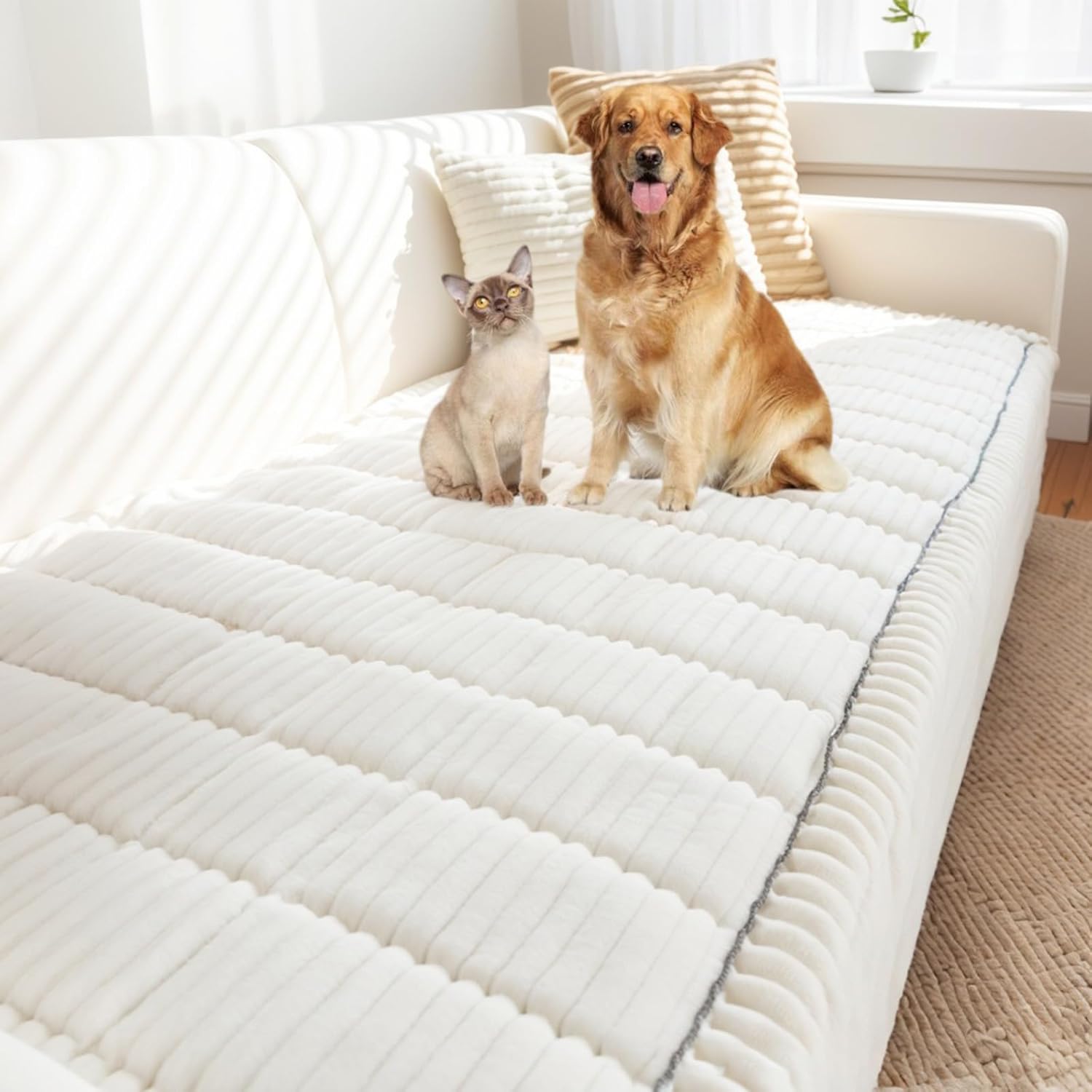 New Lounge Couch Cover,Soft Fluffy Plush Sofa Protector,Skin-Friendly and Comfortable,Non-Slip Washable Couch Covers for Pets,for Sofa,Chair,Bed,Floor (White, 60 * 60cm/24 * 24in)