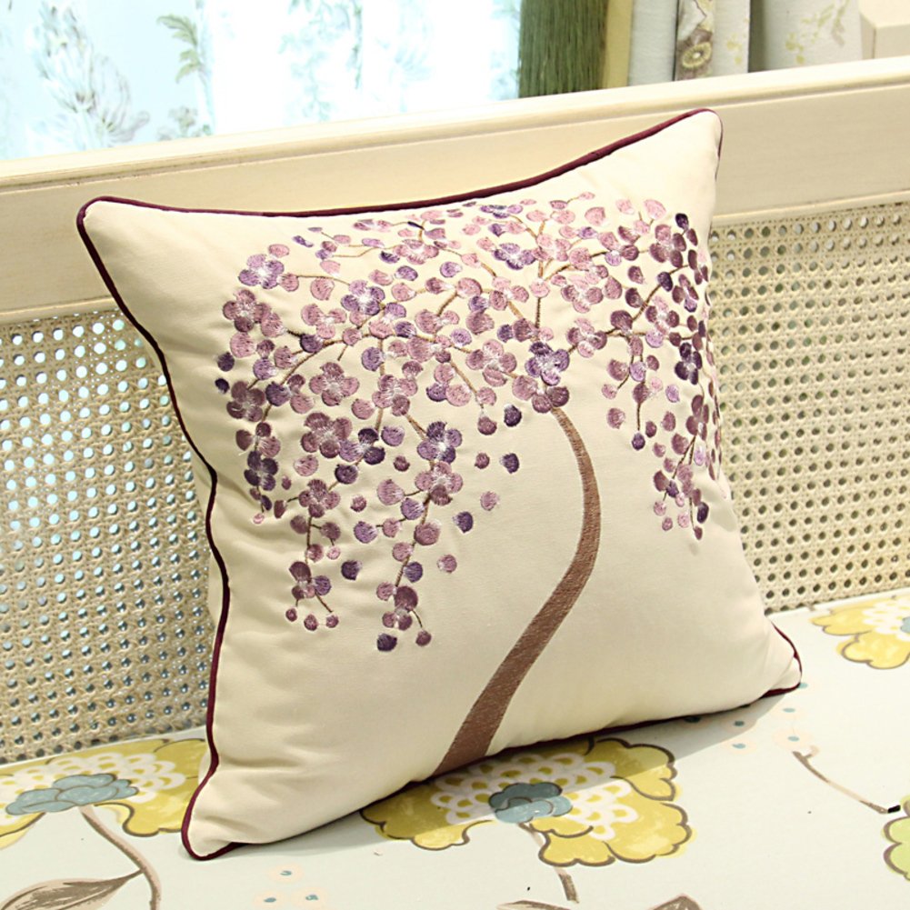 Coussin broderie simple et moderne 45x45 cm en coton PP pour lit