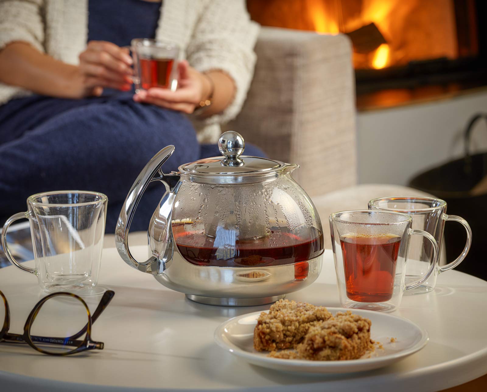 Monzana® 8x Teegläser mit Henkel 250ml Doppelwandig Borosilikatglas Spülmaschinenfest Hitzebeständig Teetassen für heiße Getränke Glas Thermobecher