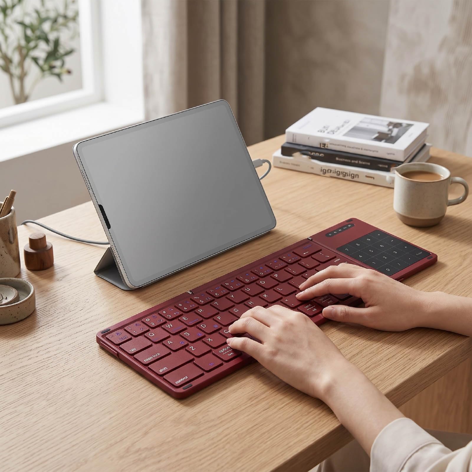 Dpofirs Tastiera Bluetooth Pieghevole con Touchpad, Tastiera da Viaggio Wireless Portatile Ricaricabile per Tablet, Telefono Portatile (WINE RED)