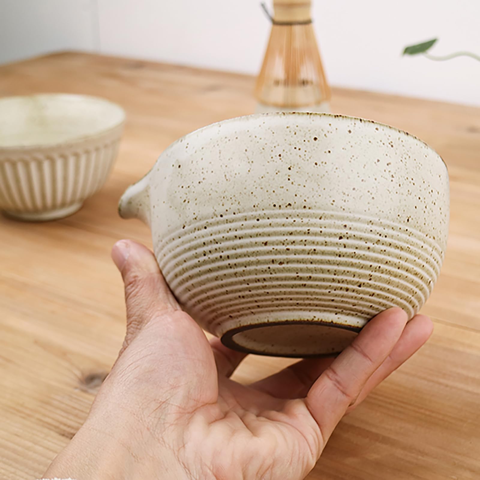 Juego Matcha 4 Piezas con Batidor de Bambú Japonés - Kit Iniciación Ceremonia Té Incluye Cuchara y Sostenedor Cerámico para Preparar Matcha(Color:b)